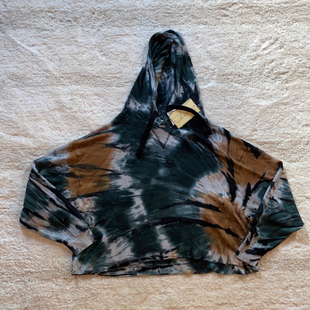 TYE DYE CROP HOODIE